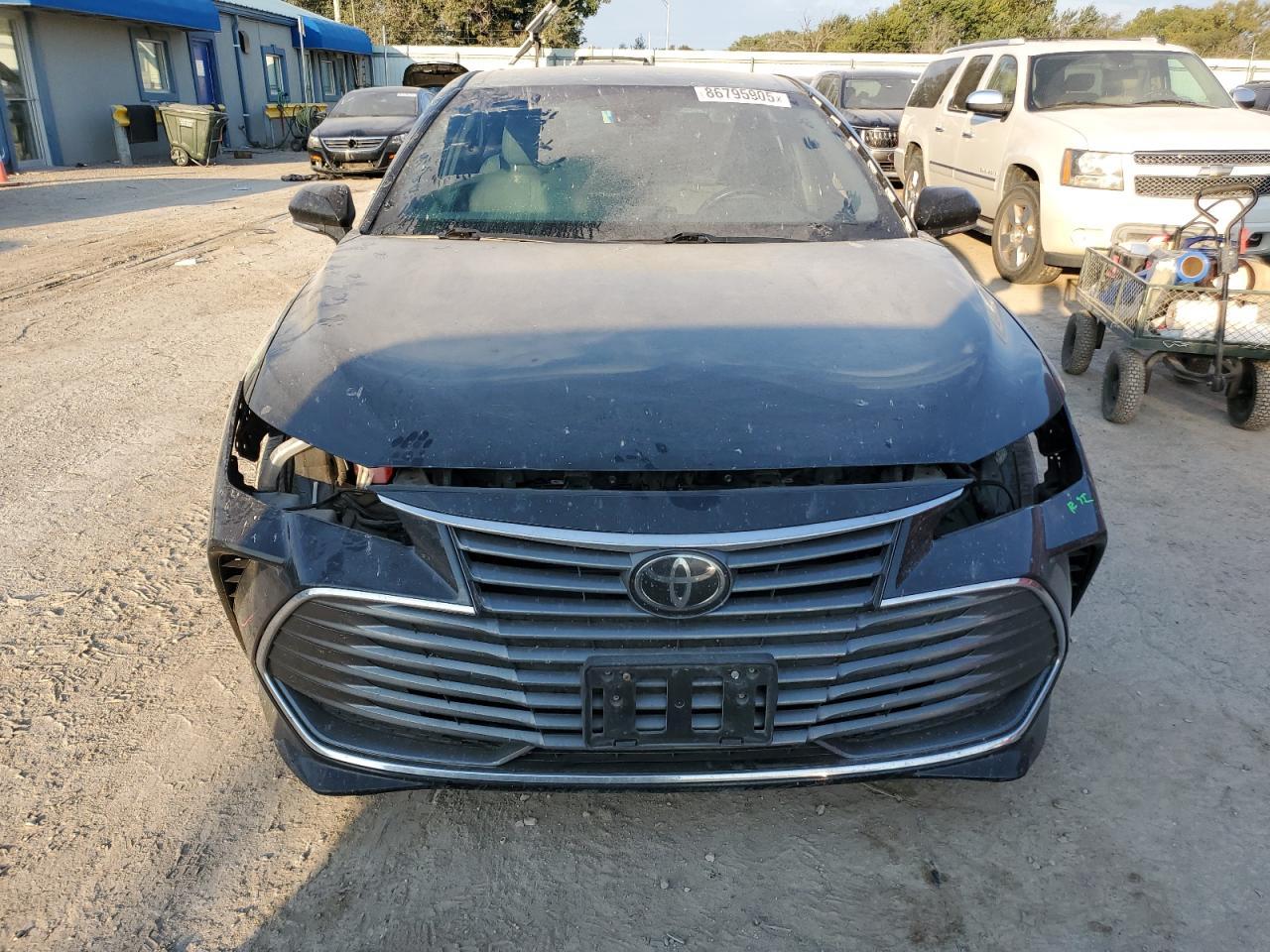 2021 Toyota Avalon Xle - Image 5
