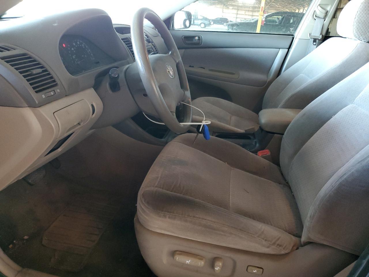 2004 Toyota Camry Le - Image 7