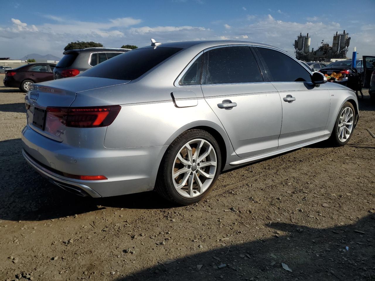 2019 Audi A4 Premium Plus - Фото 3