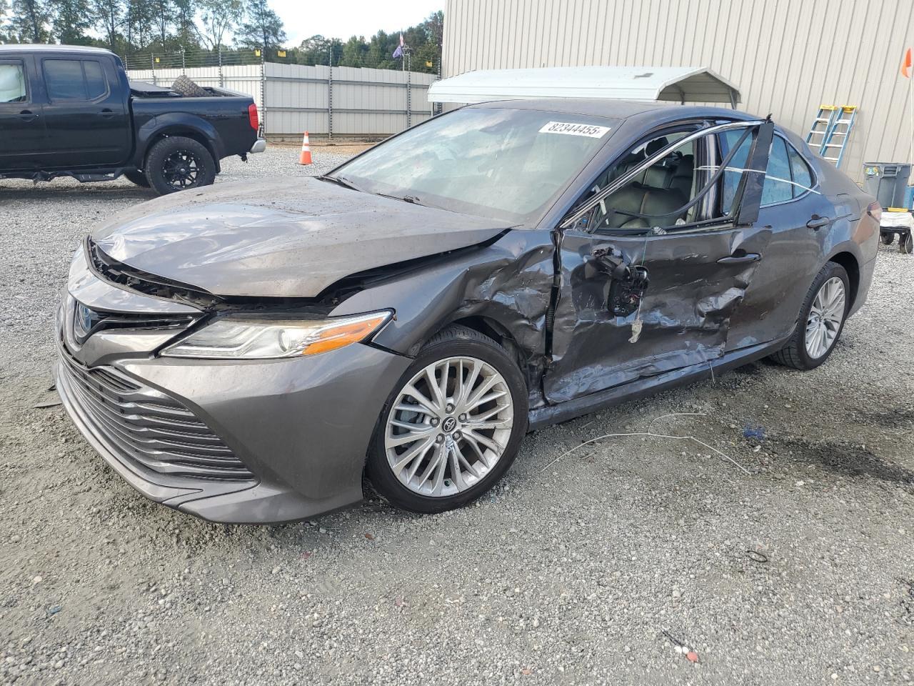 2020 Toyota Camry Xle