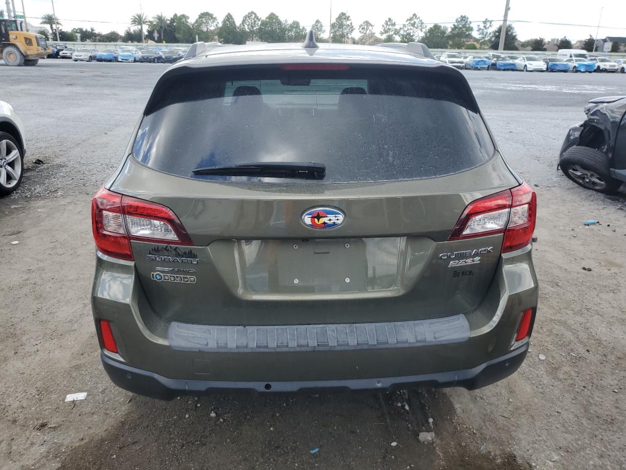 2017 Subaru Outback Touring - Image 6