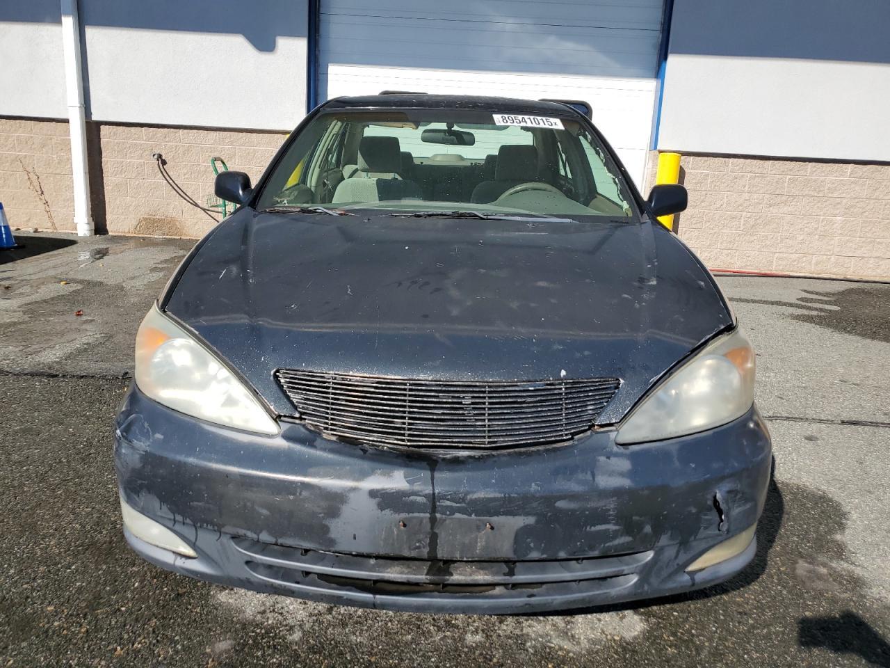 2003 Toyota Camry Le - Image 5