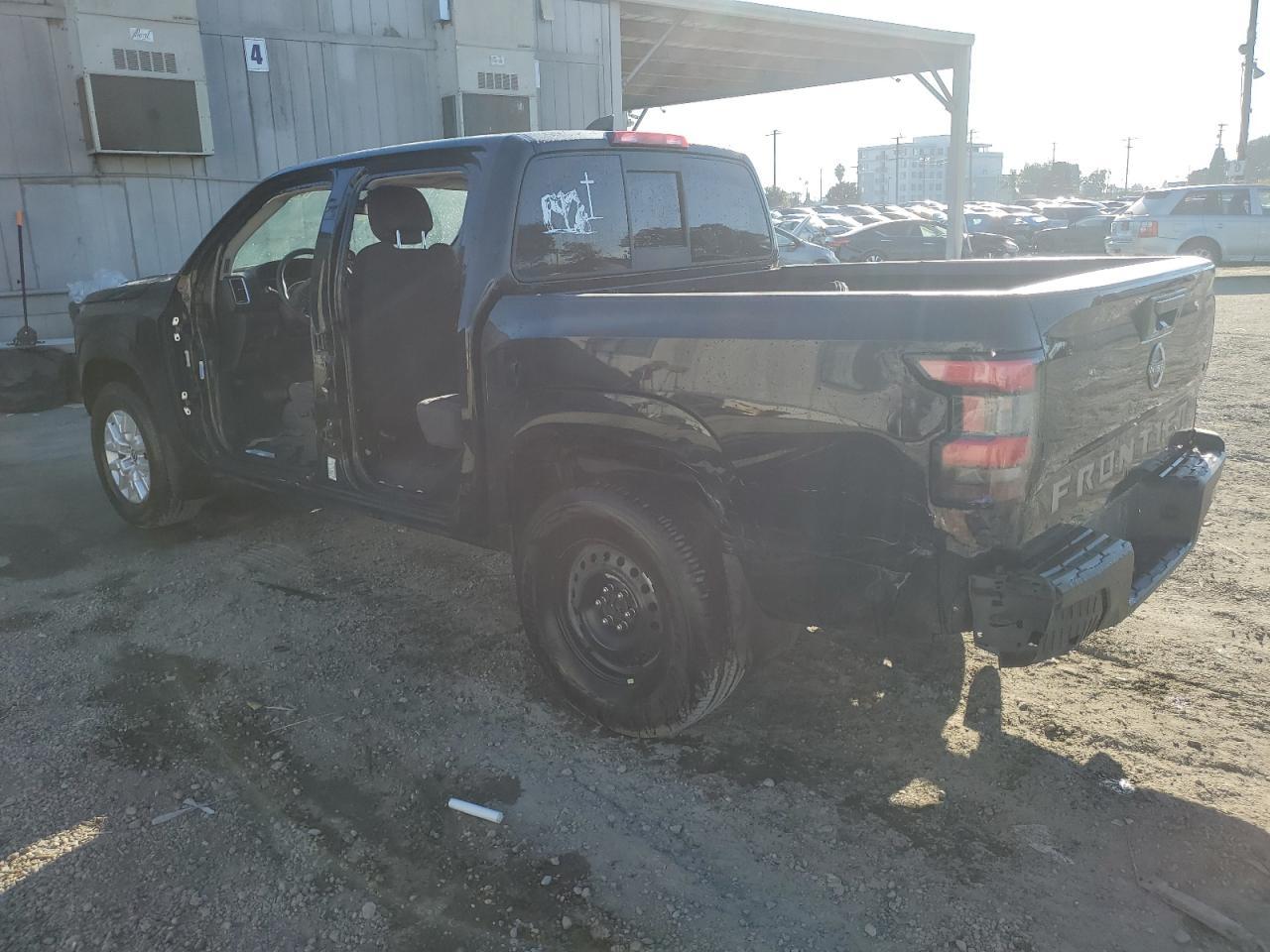 2022 Nissan Frontier Sv - Image 2