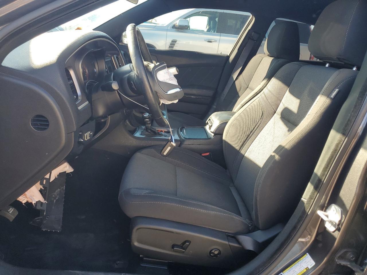 2019 Dodge Charger Sxt - Image 7