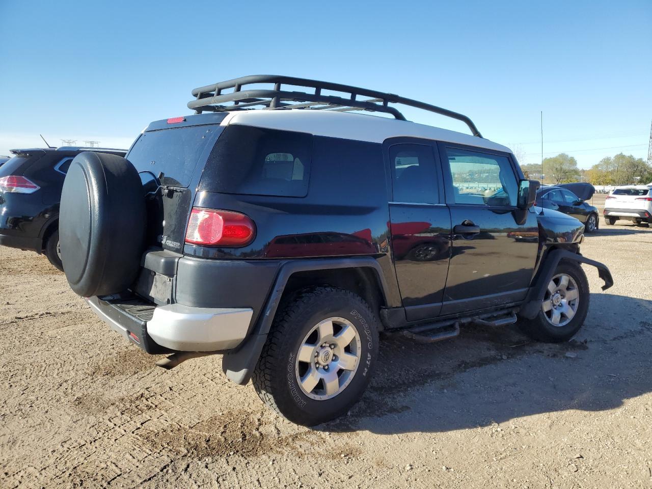 2008 Toyota Fj Cruiser - Image 3