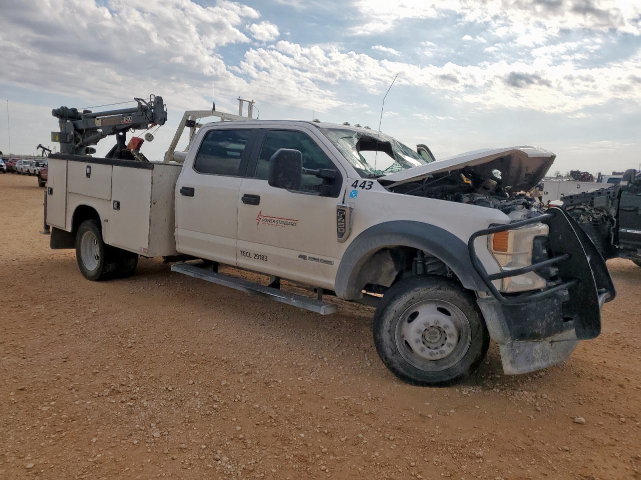 2021 Ford F450 Super Duty - Image 4