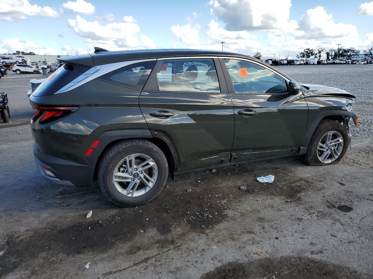 2025 Hyundai Tucson Se - Image 3