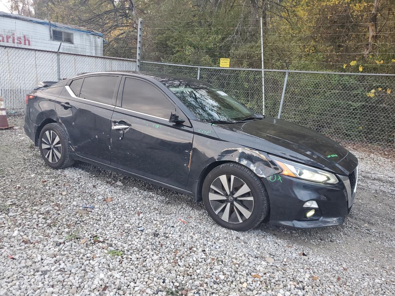 2019 Nissan Altima Sv - Фото 4