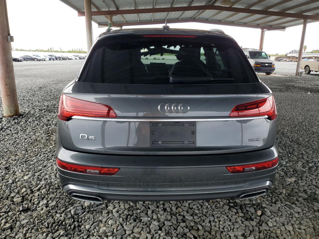 2022 Audi Q5 Premium 45 - Фото 6