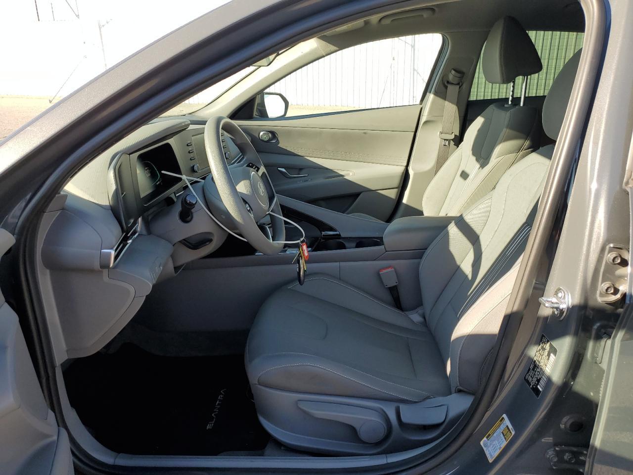 2025 Hyundai Elantra Blue - Фото 7