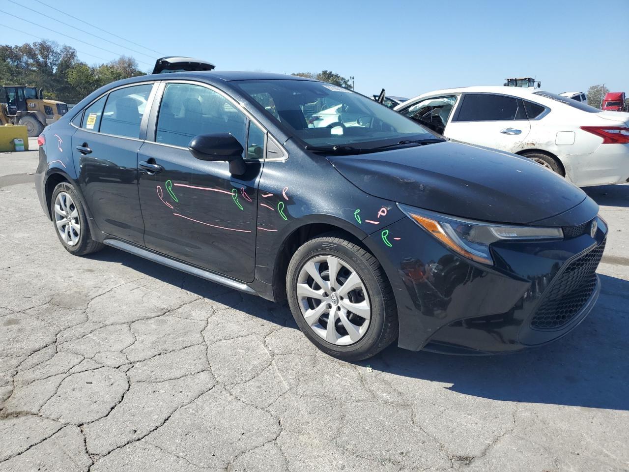 2022 Toyota Corolla Le - Фото 4