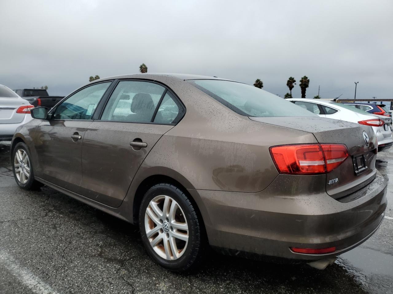 2015 Volkswagen Jetta Base - Фото 2