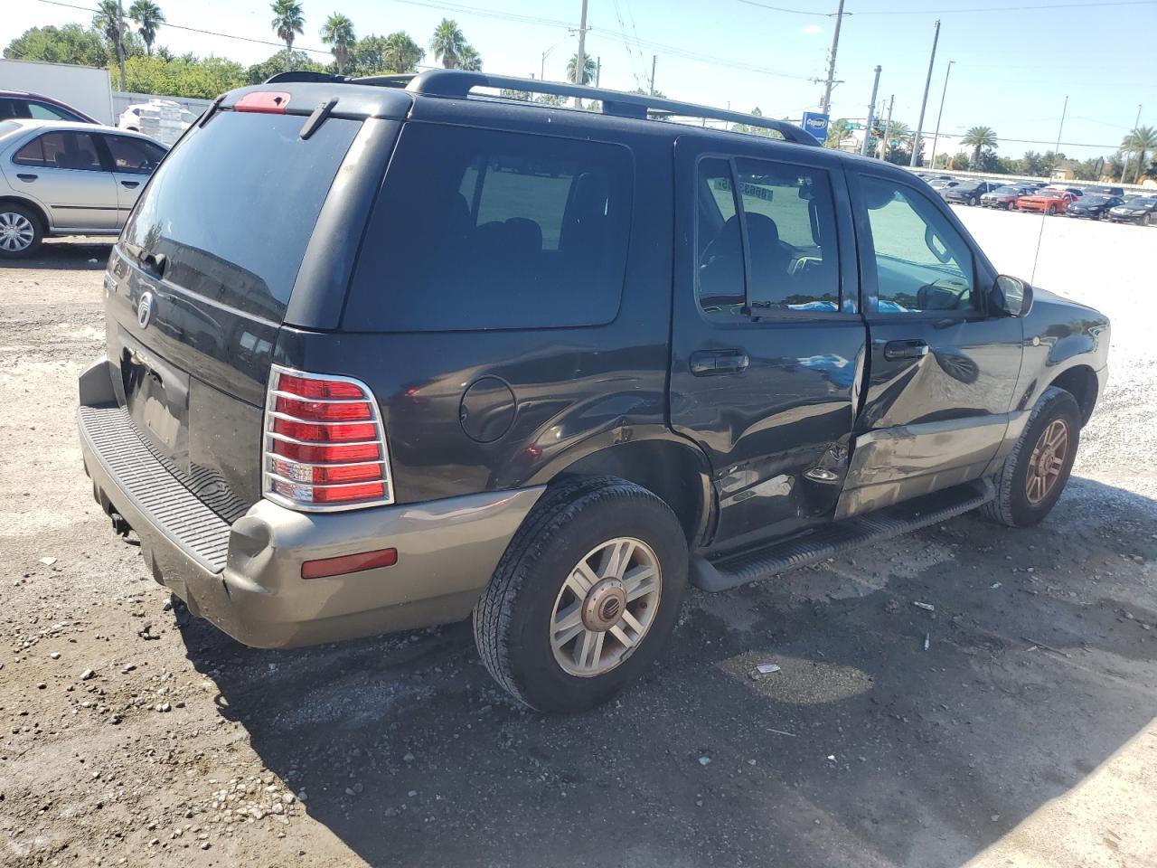 2004 Mercury Mountaineer - Image 3