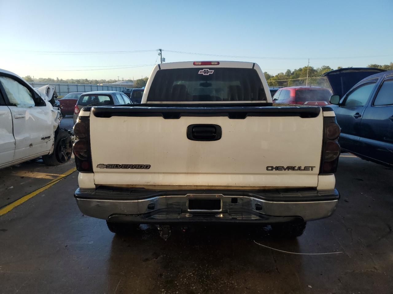 2003 Chevrolet Silverado K1500 Heavy Duty - Фото 6
