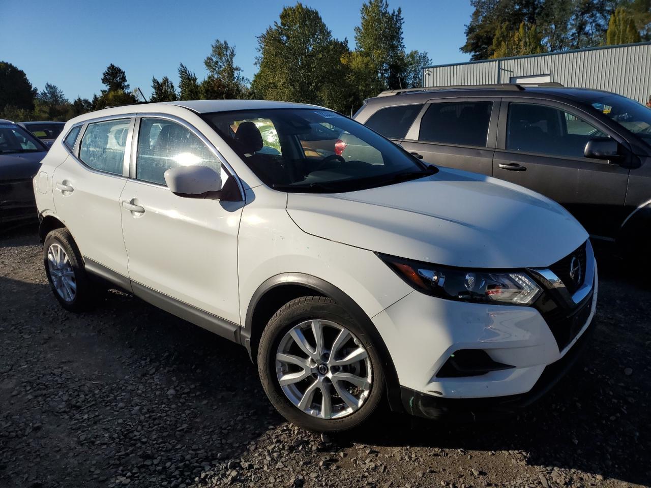 2021 Nissan Rogue Sport S - Фото 4