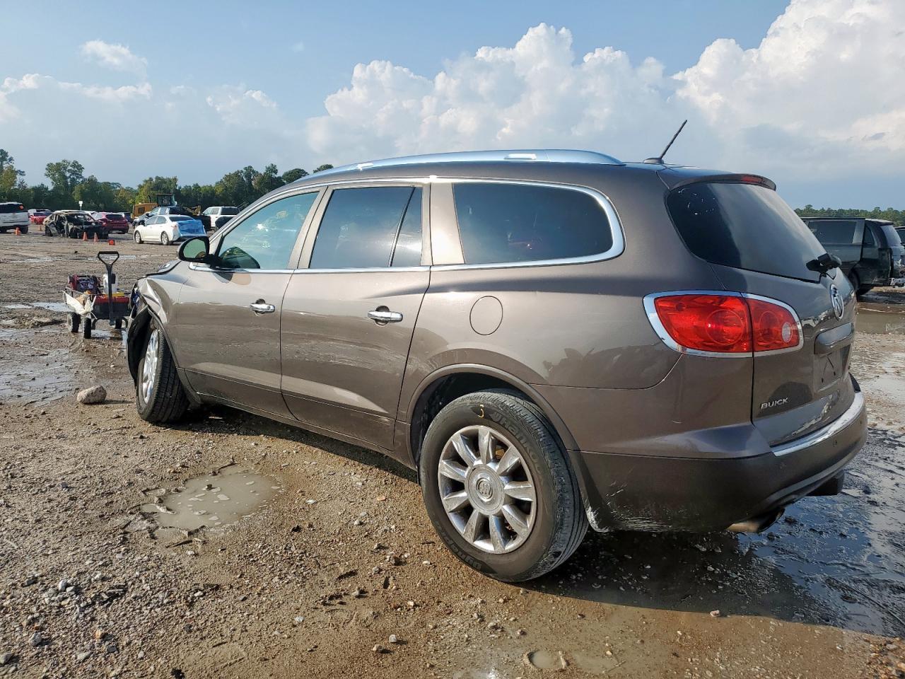 2012 Buick Enclave - Image 2