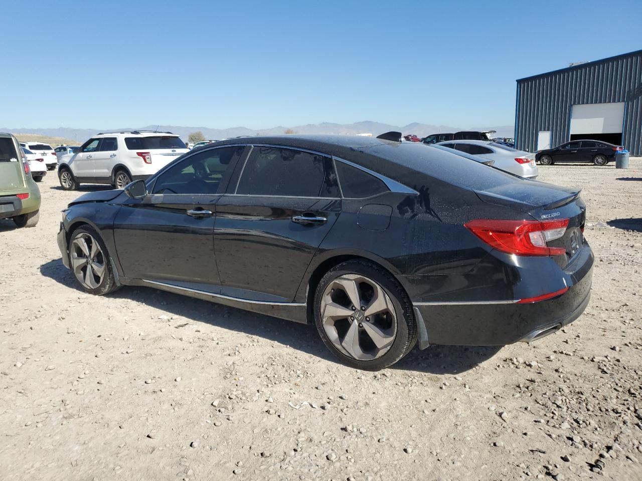 2018 Honda Accord Touring - Image 2