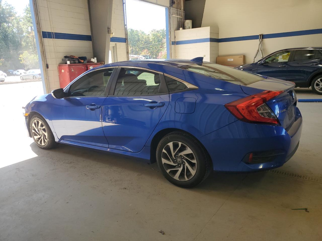 2017 Honda Civic Ex - Фото 2
