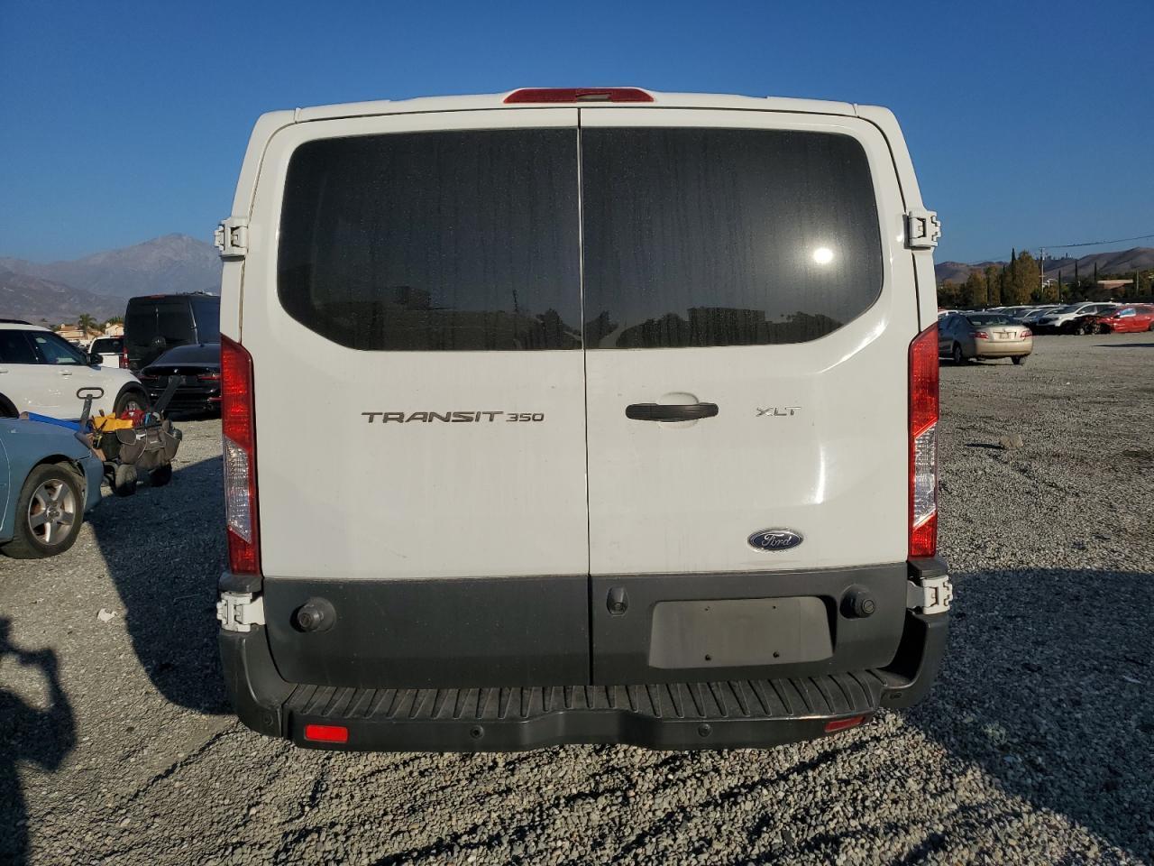 2015 Ford Transit T-350 - Image 6