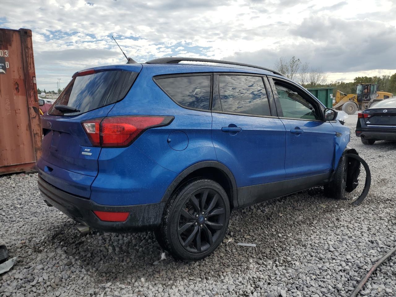 2019 Ford Escape Se - Фото 3