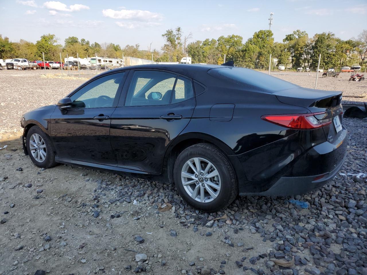 2025 Toyota Camry Xse - Image 2