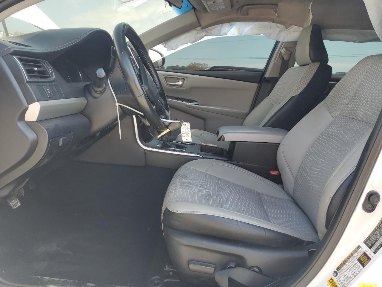 2015 Toyota Camry Le - Фото 7