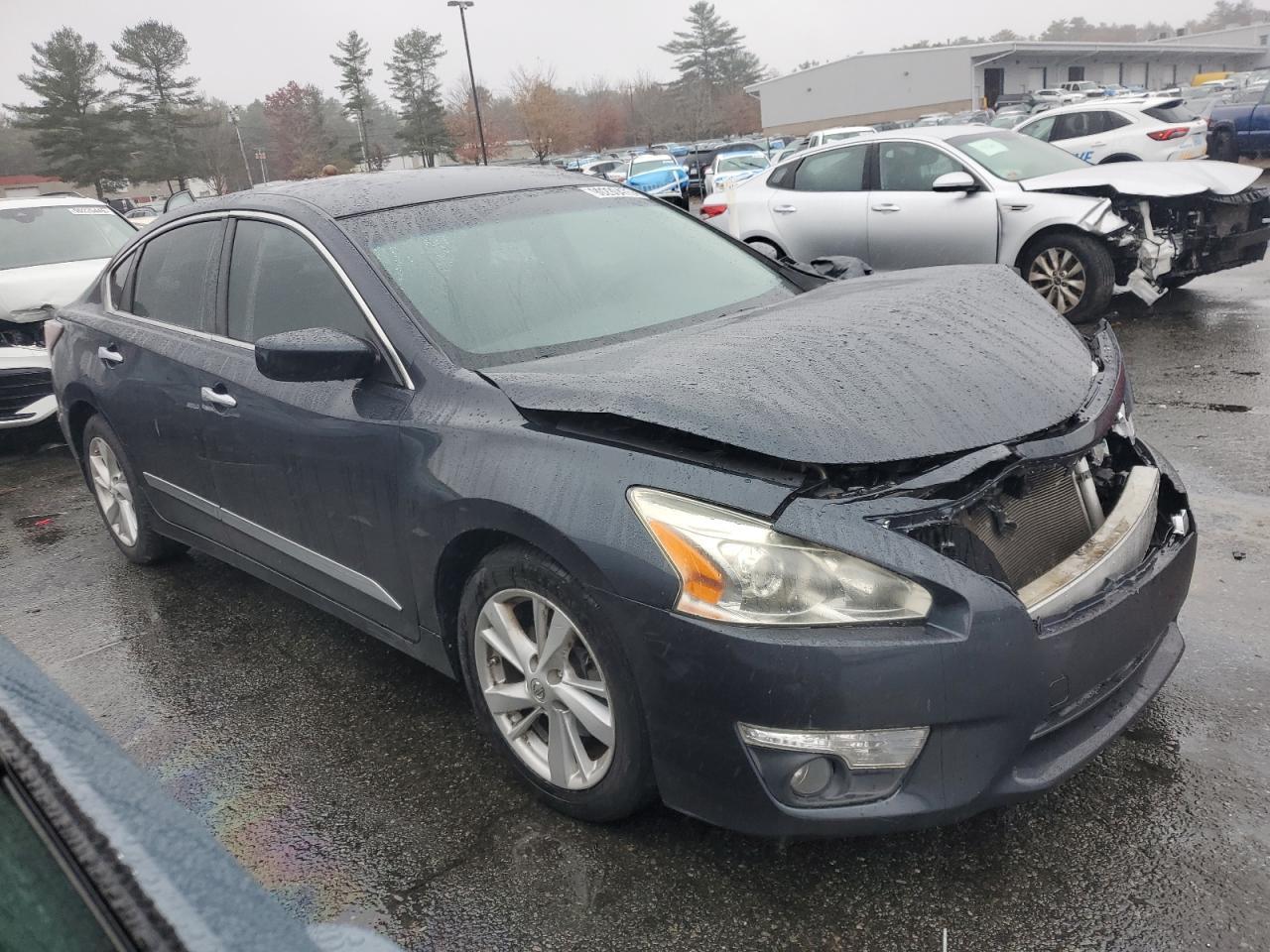 2015 Niss Altima 2.5 Sv - Image 4