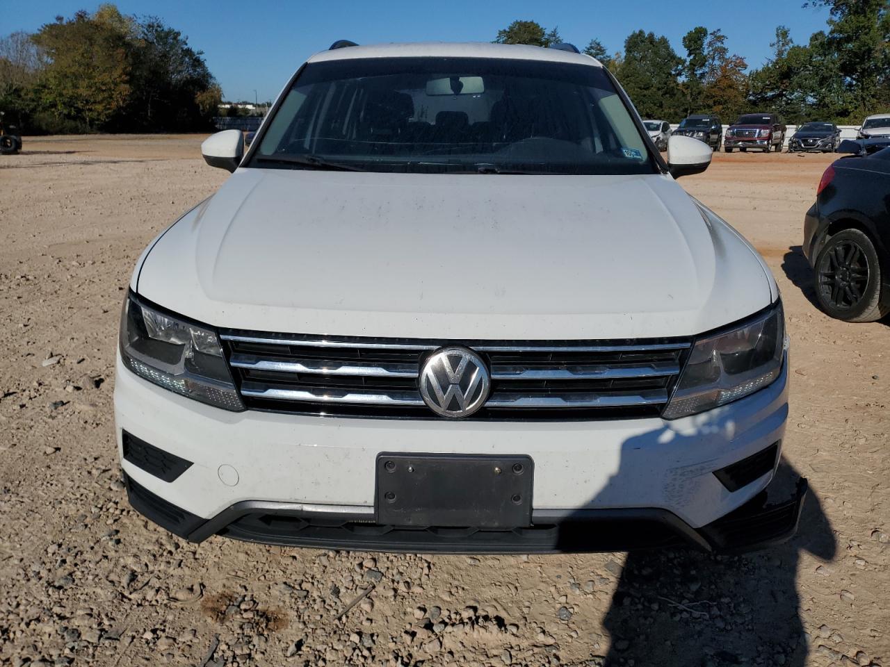 2020 Volkswagen Tiguan S - Фото 5