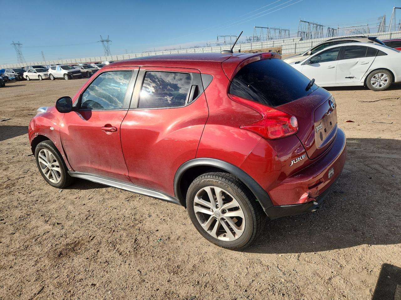 2013 Nissan Juke S - Фото 2