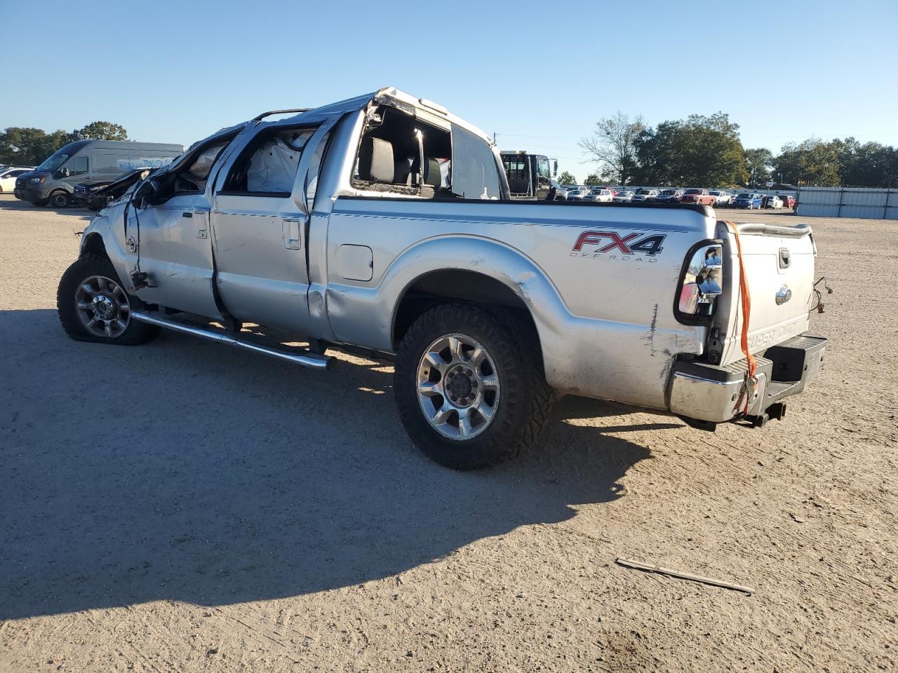 2015 Ford F250 Super Duty - Фото 2