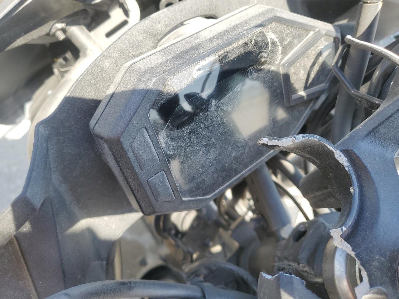 2025 Kawasaki Ex500 - Фото 7