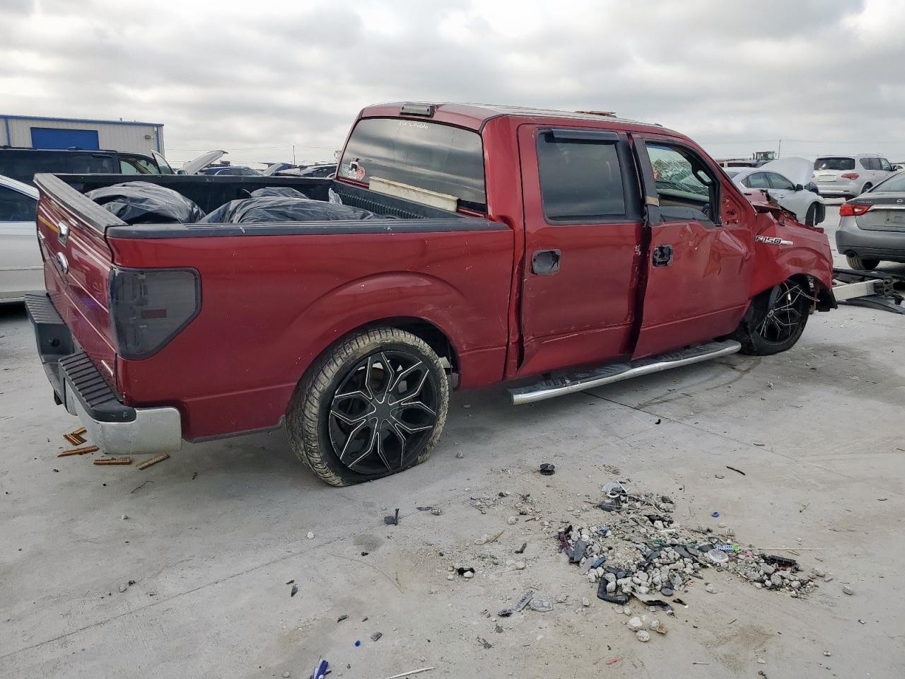 2014 Ford F150 Supercrew - Image 3
