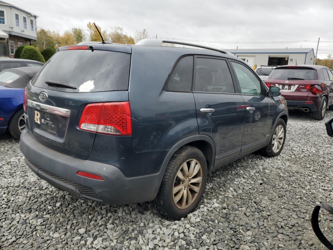 2011 Kia Sorento Base - Фото 3