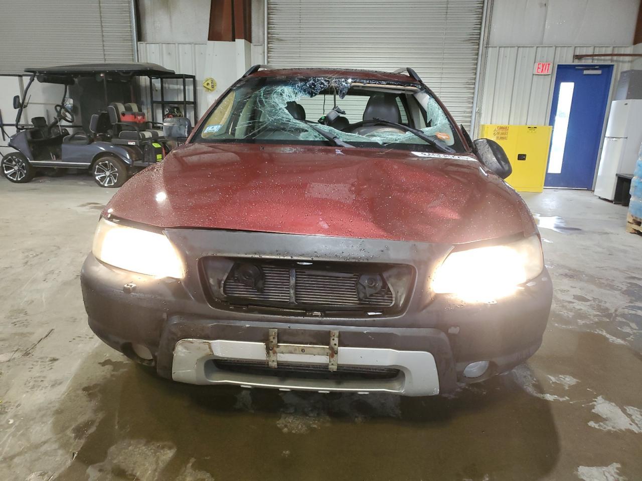 2005 Volvo Xc70 - Image 5