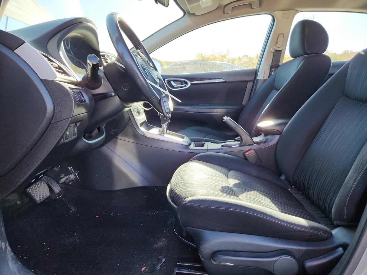 2019 Nissan Sentra S - Image 7