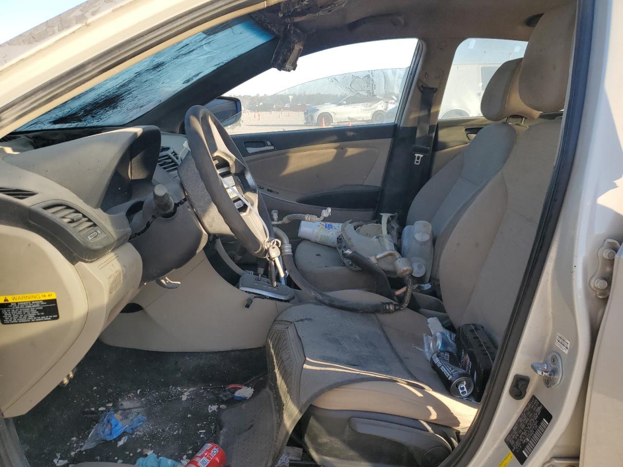 2016 Hyundai Accent Se - Фото 7