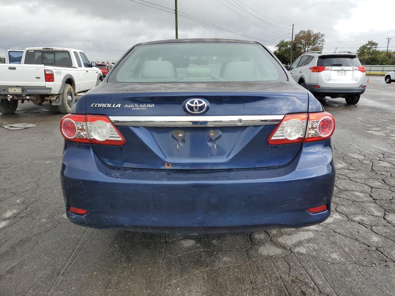 2013 Toyota Corolla L - Фото 6