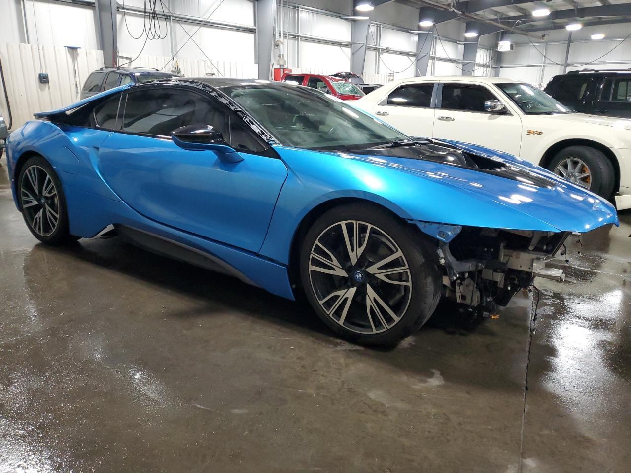 2016 BMW I8 - Фото 4
