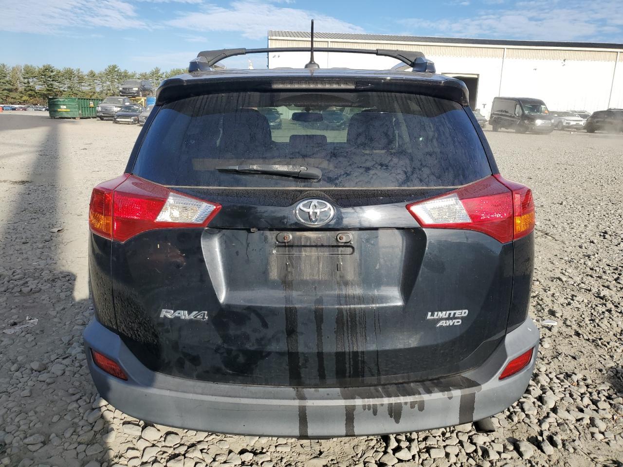 2015 Toyota Rav4 Limited - Image 6