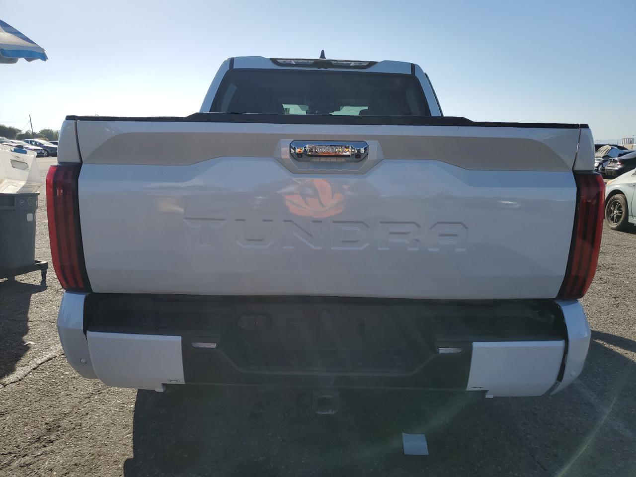 2022 Toyota Tundra Crewmax Limited - Фото 6