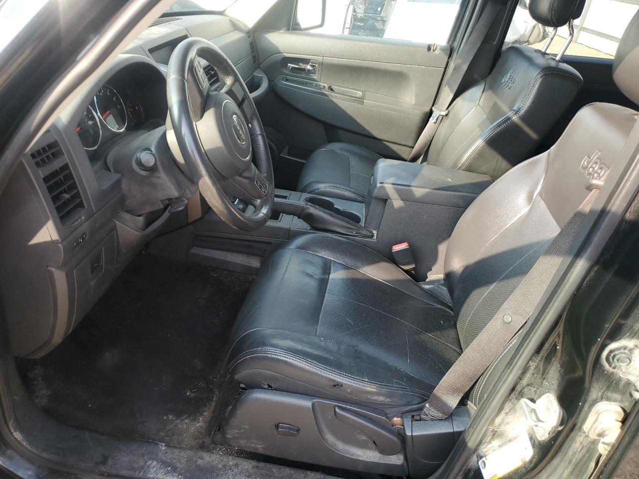 2012 Jeep Liberty Sport - Фото 7