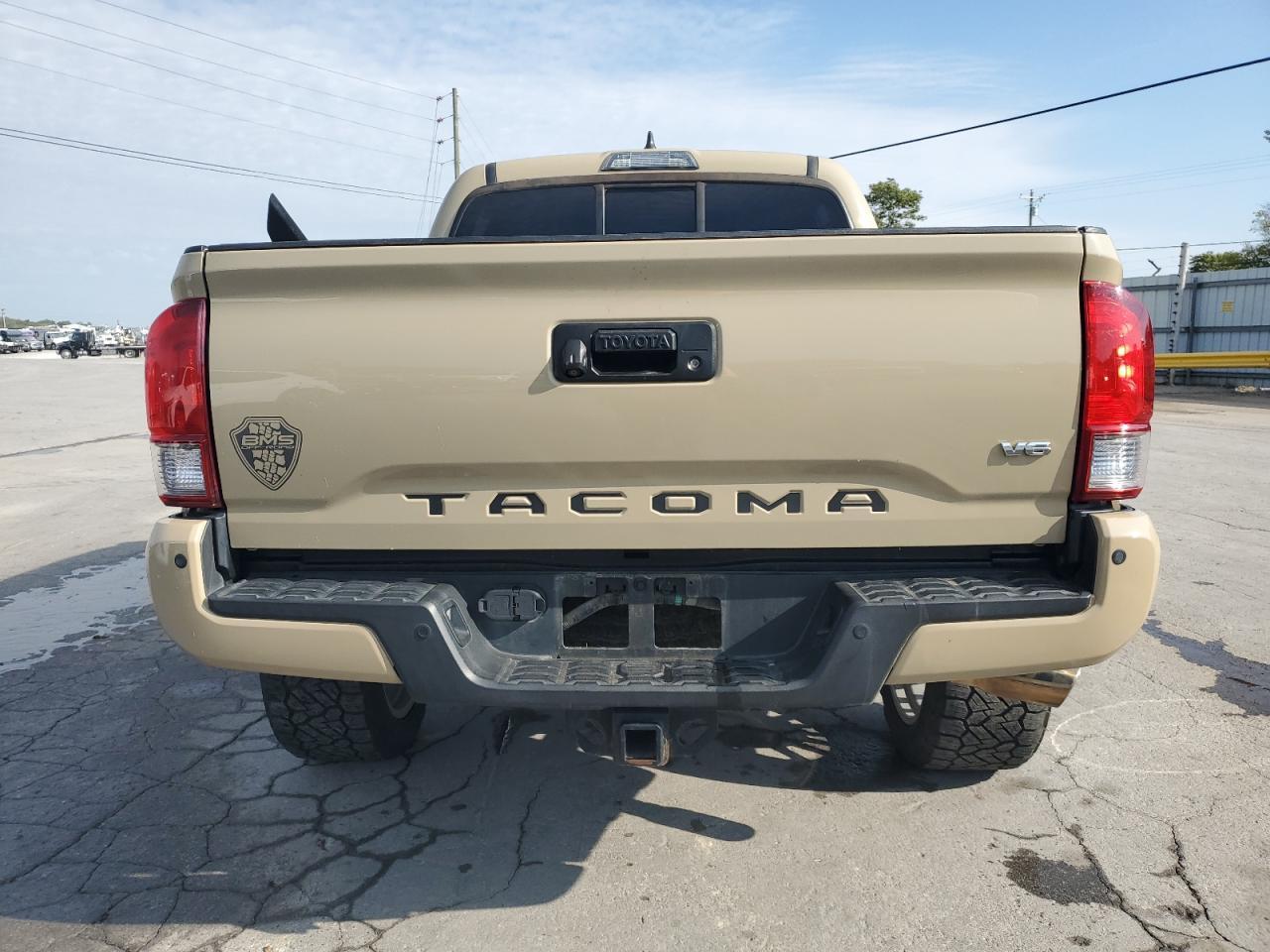 2016 Toyota Tacoma Double Cab - Фото 6