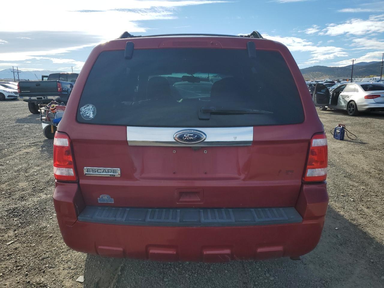 2010 Ford Escape Xlt - Image 6