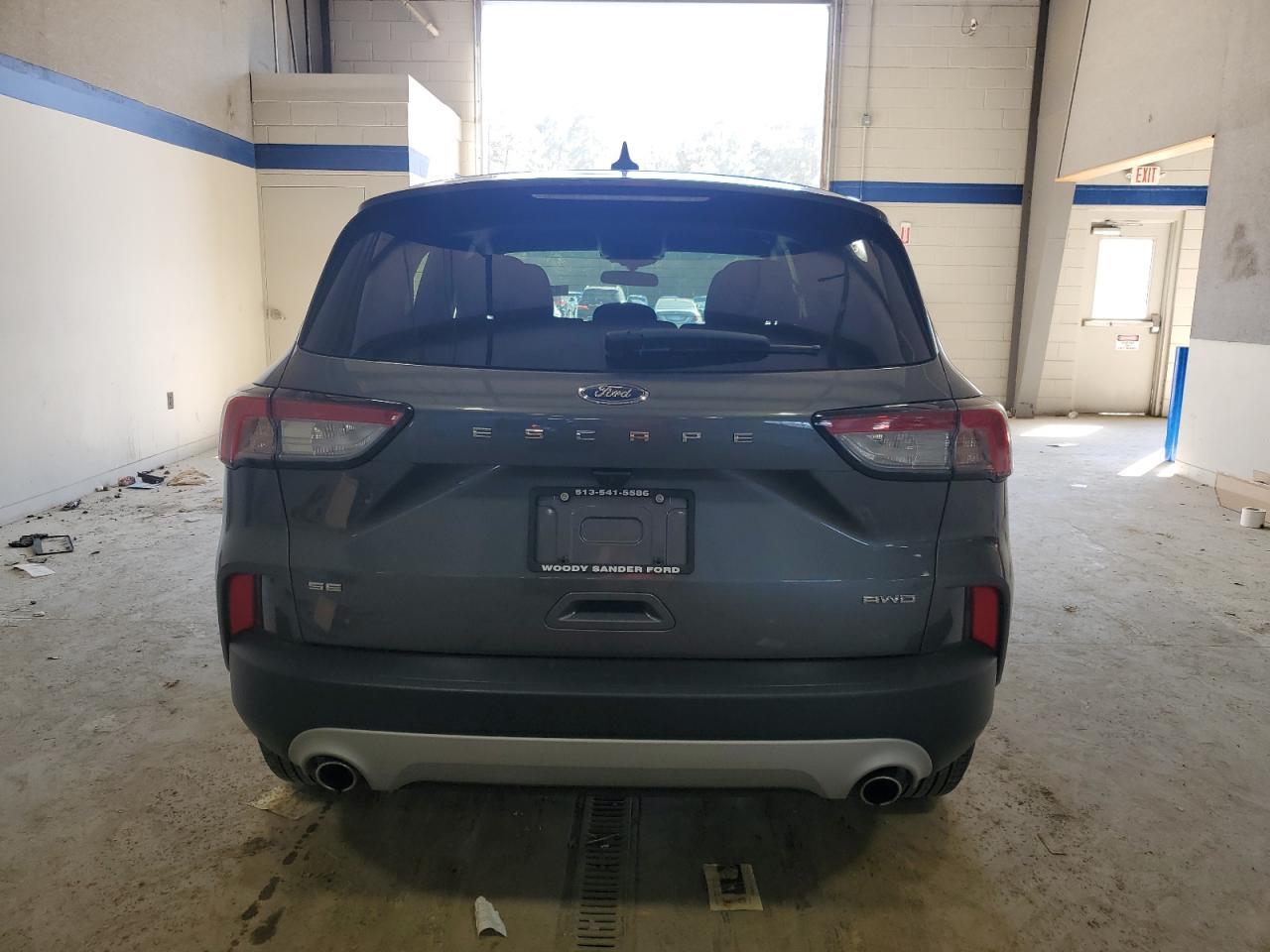 2021 Ford Escape Se - Фото 6
