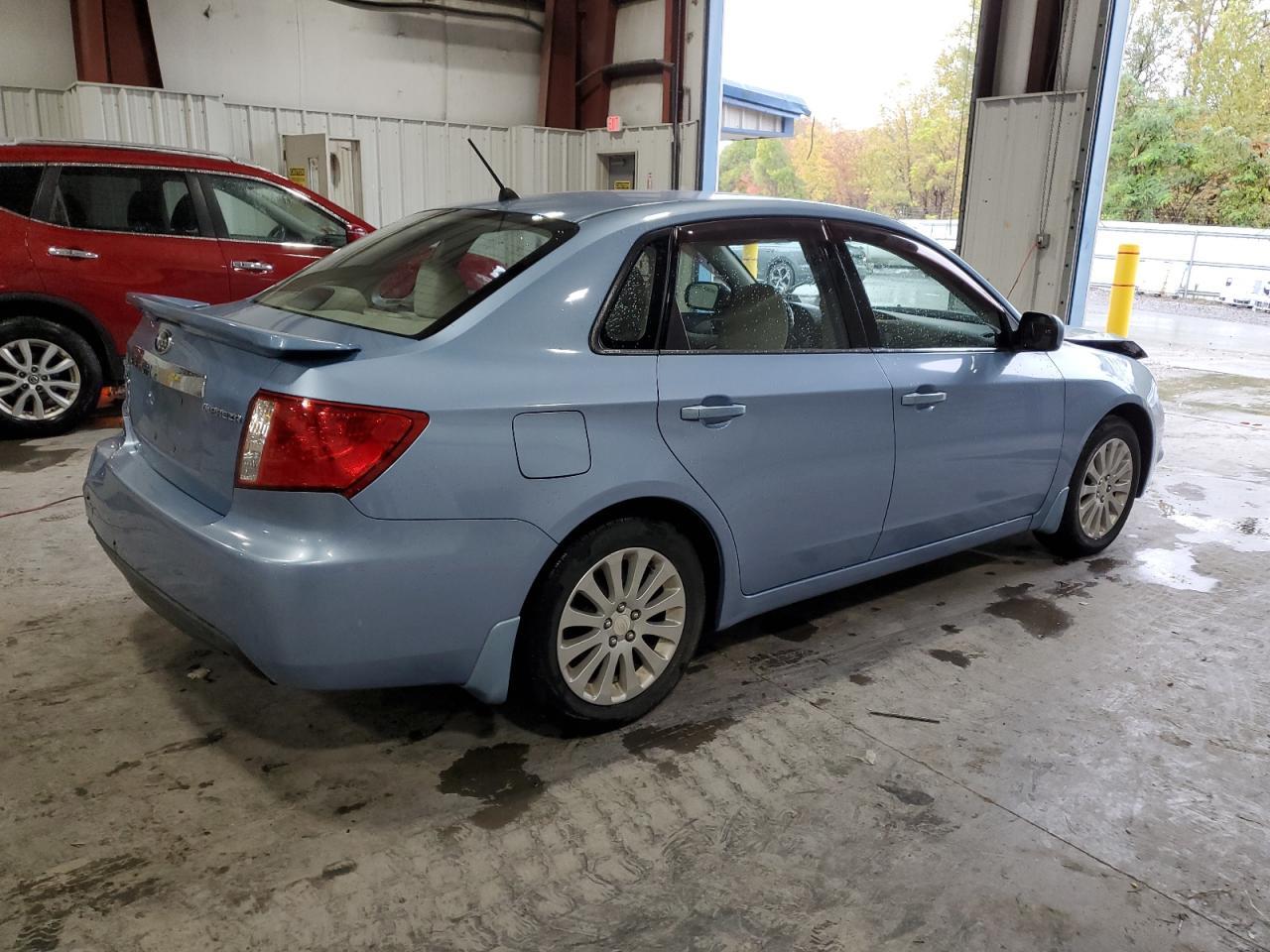 2011 Subaru Impreza - Фото 3