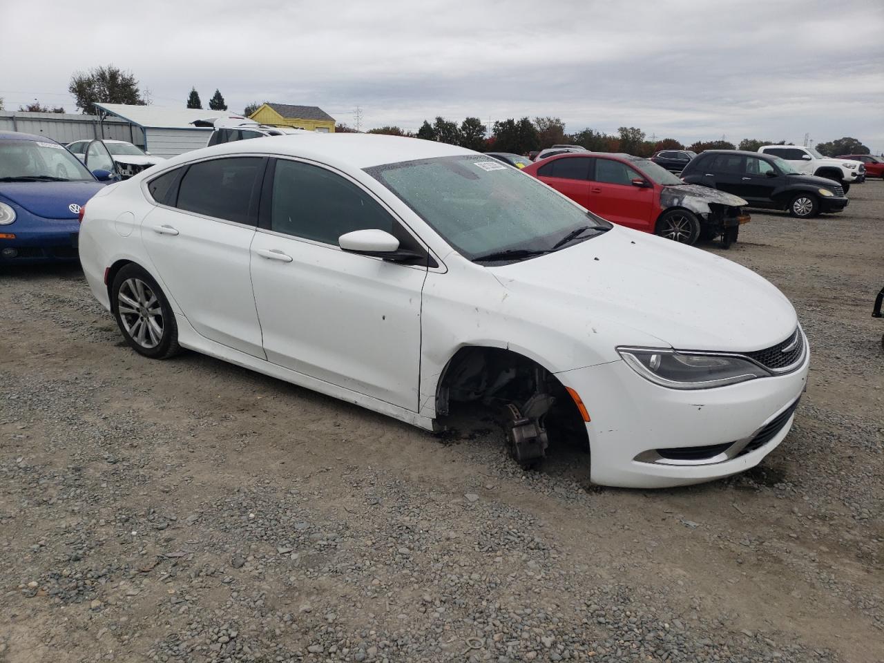 2016 Chrysler 200 Limited - Image 4