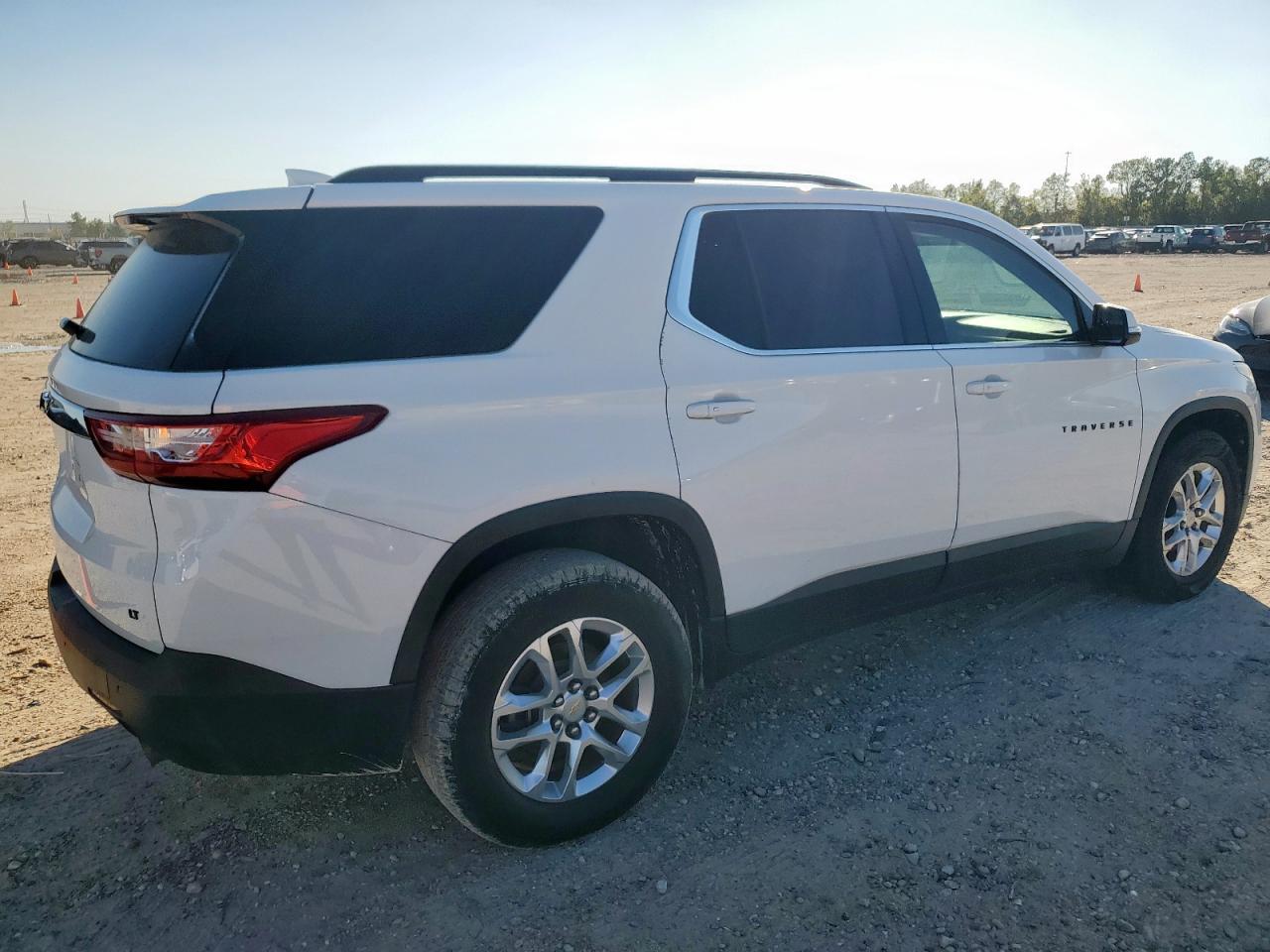 2019 Chevrolet Traverse Lt - Фото 3