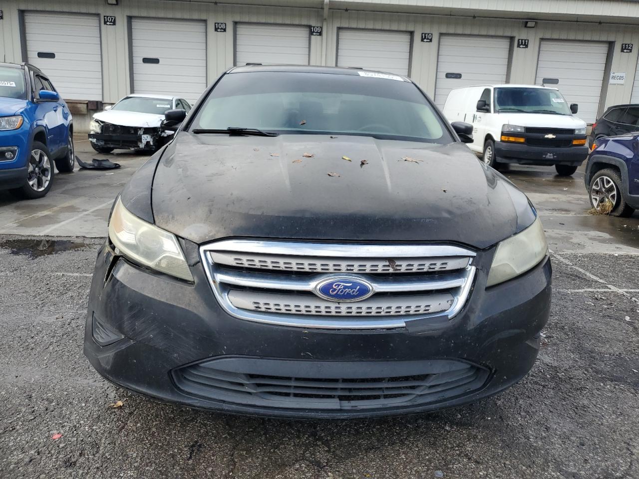 2012 Ford Taurus Se - Фото 5
