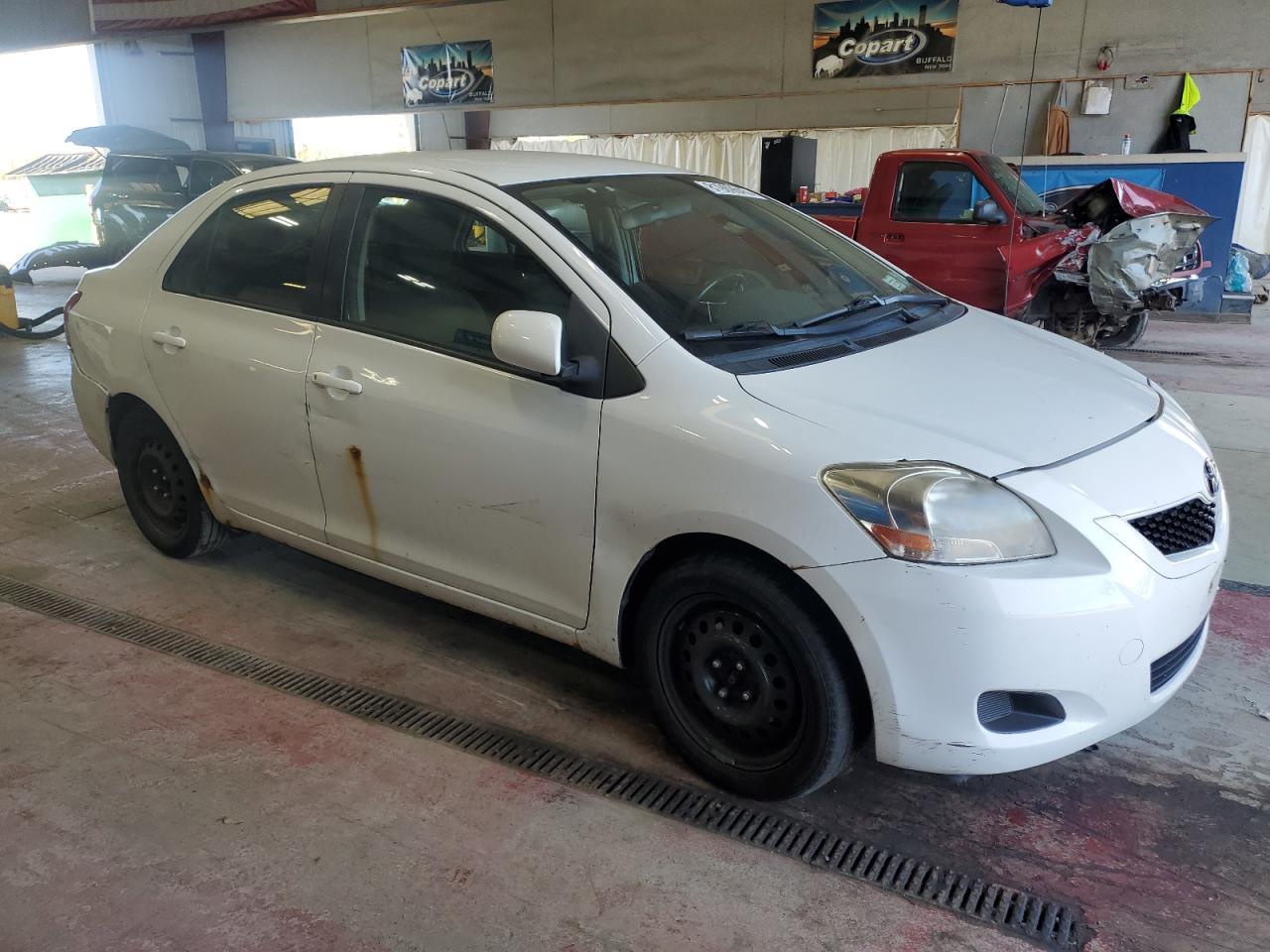 2012 Toyota Yaris - Фото 4