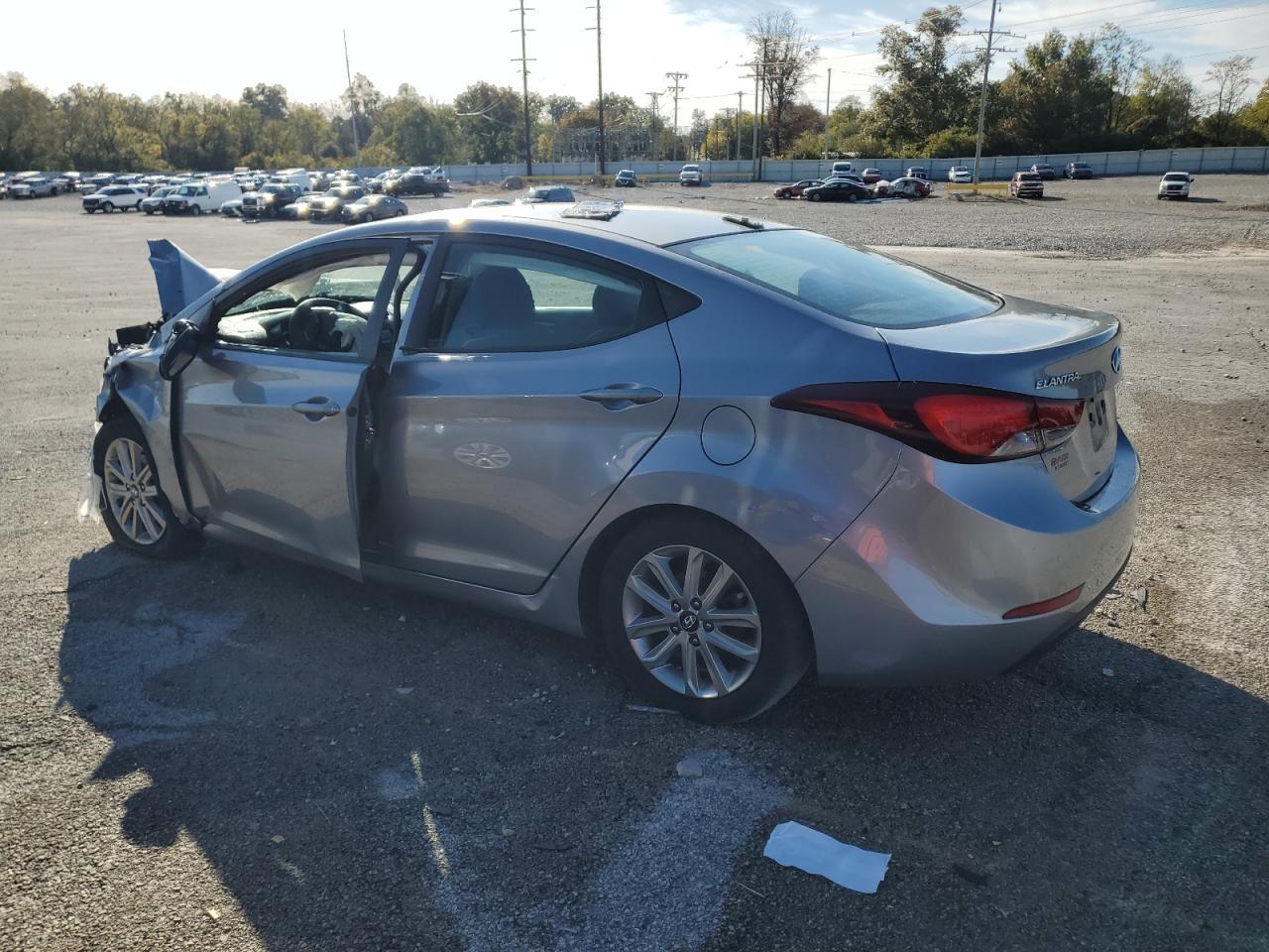 2016 Hyundai Elantra Se - Фото 2